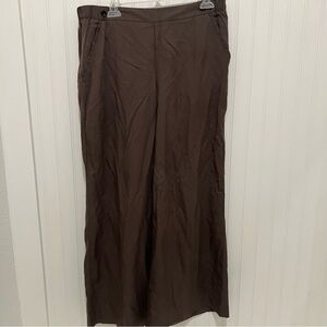 Garnet Hill 12 Olive green elastic waist pull on crop pant tencel